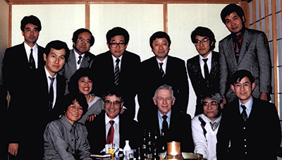 Hector DeLuca and Howard Bremer in 1990 with a group of Japanese scientists